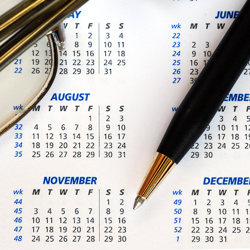 https://avonlakeschools.emergeinchosting.com/files/announcements/photos/important_dates.png