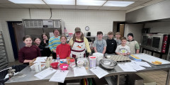 Chef Amee with Troy Intermediate Students